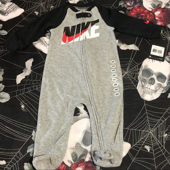 NIKE AIR KIDS BOYS ZIP ONESIE PAJAMAS FOOTSIE 6M - Picture 2 of 12